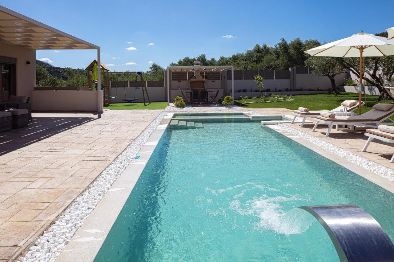 Koin Villa Sunrise, With Heated Pool & Whirlpool Perama  Dış mekan fotoğraf