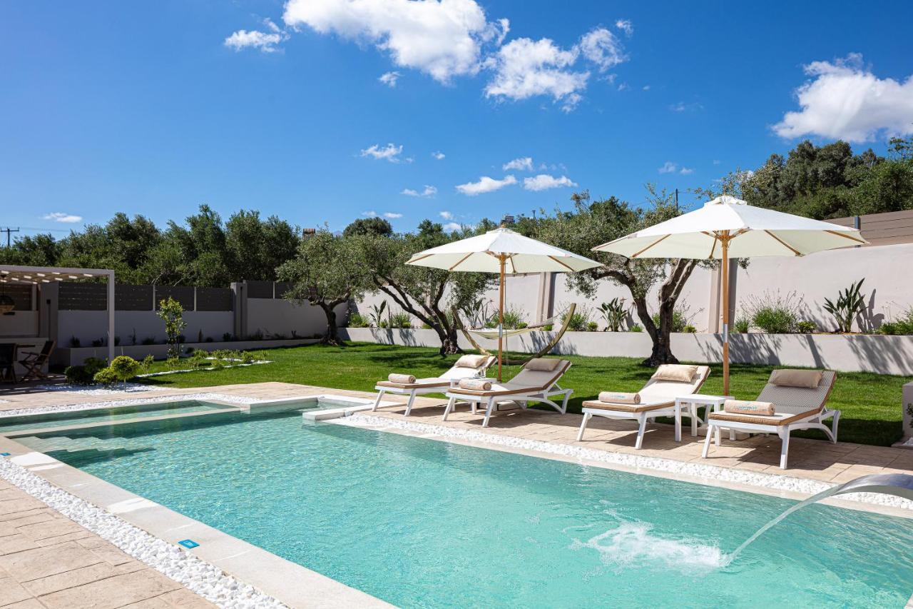 Koin Villa Sunrise, With Heated Pool & Whirlpool Perama  Dış mekan fotoğraf