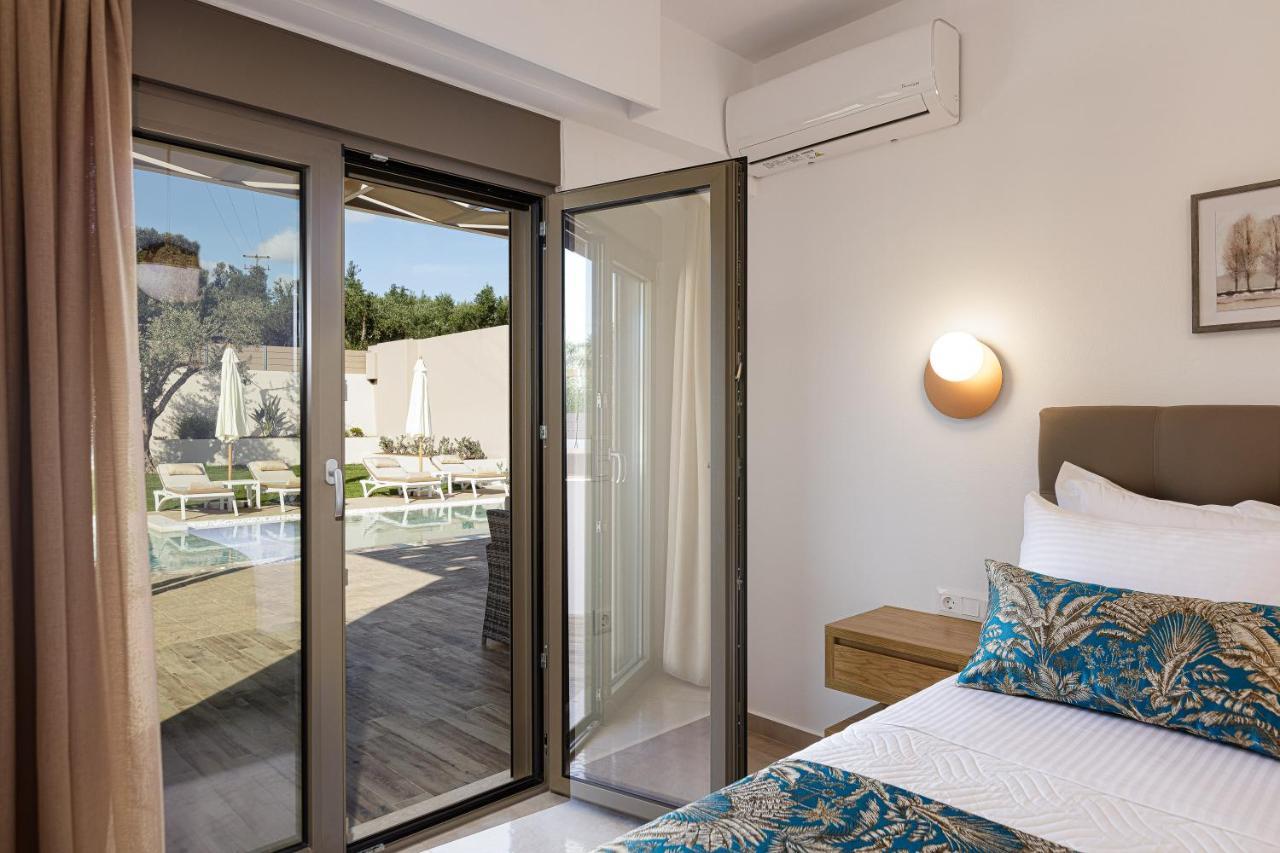 Koin Villa Sunrise, With Heated Pool & Whirlpool Perama  Dış mekan fotoğraf