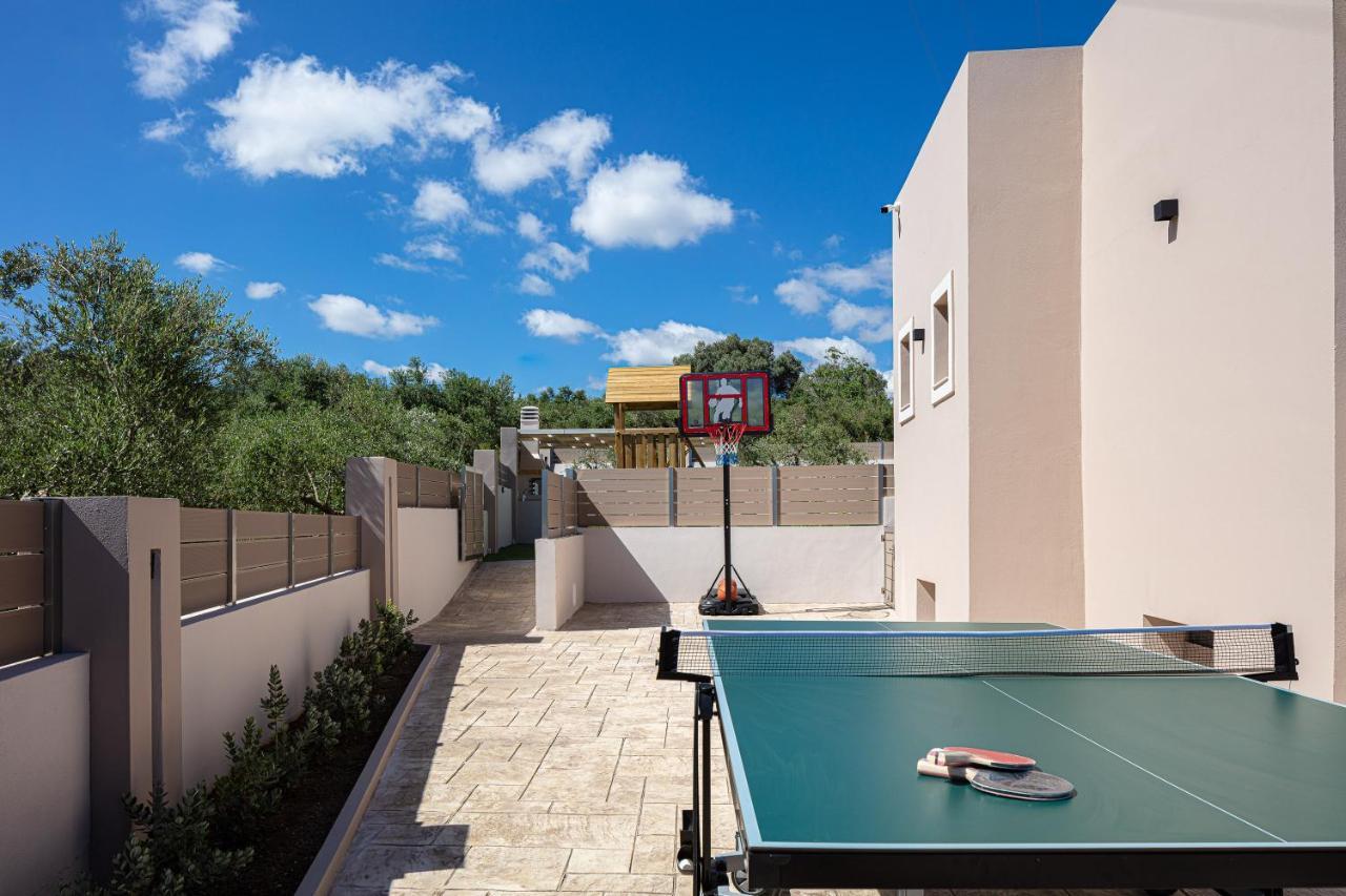 Koin Villa Sunrise, With Heated Pool & Whirlpool Perama  Dış mekan fotoğraf