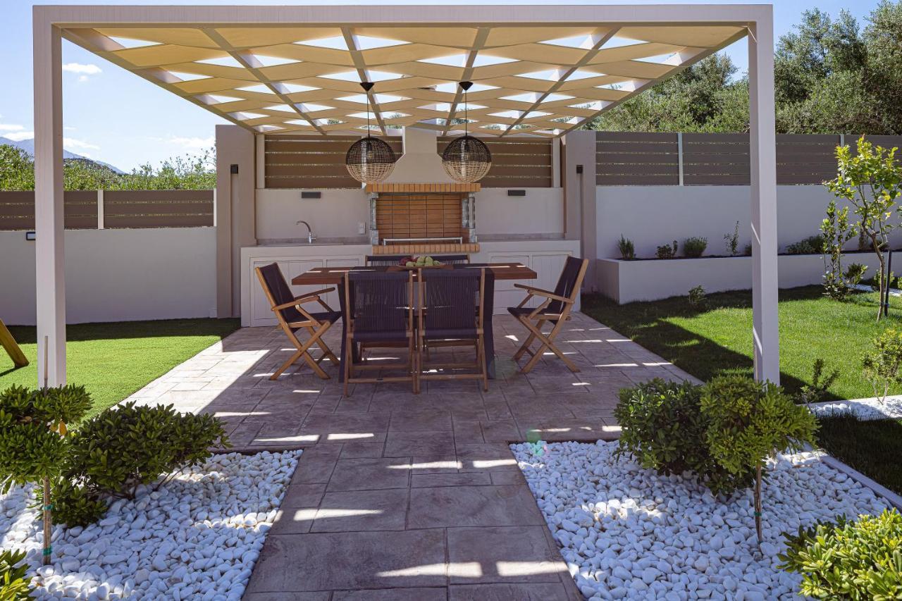 Koin Villa Sunrise, With Heated Pool & Whirlpool Perama  Dış mekan fotoğraf